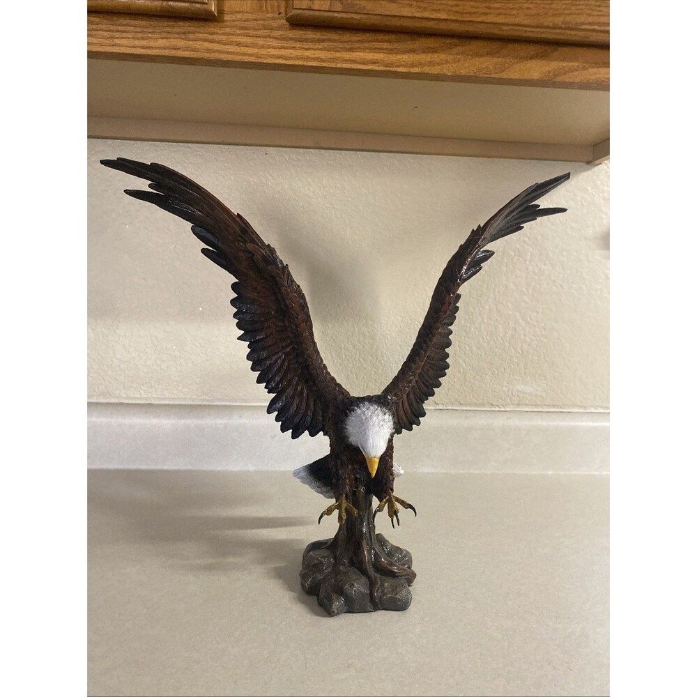Pacific Giftware Large Eagle Home Decor Statue Made Of Polyresin